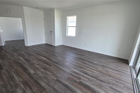 Casa en alquiler en Wesley Chapel, Florida, 3 dormitorios, 145.39 m2 № 1769034 - foto 5