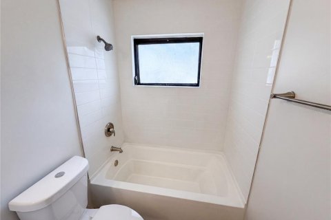 Villa ou maison à vendre à Orlando, Floride: 3 chambres, 89.56 m2 № 2110985 - photo 15
