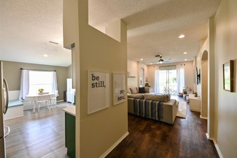 Villa ou maison à vendre à Lutz, Floride: 4 chambres, 240.34 m2 № 1906517 - photo 13