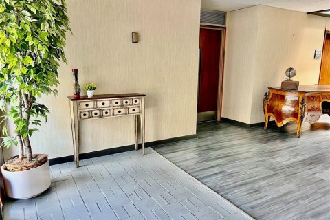 Propiedad comercial en venta en Clearwater, Florida № 2099863 - foto 15