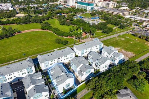 Touwnhouse à Sarasota, Floride 3 chambres, 181.72 m2 № 2437223