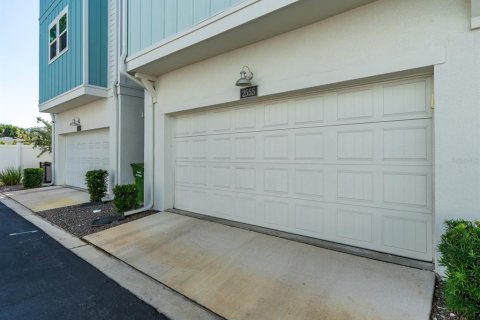 Touwnhouse à vendre à Sarasota, Floride: 3 chambres, 181.72 m2 № 2437223 - photo 28