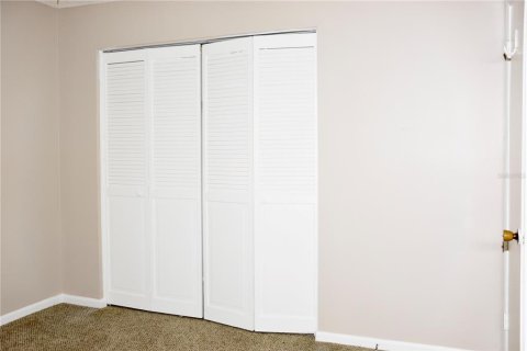 Condo in Lakeland, Florida, 2 bedrooms  № 2121095 - photo 23