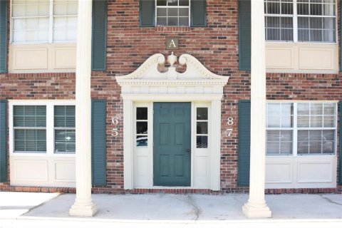 Condo in Lakeland, Florida, 2 bedrooms  № 2121095 - photo 2