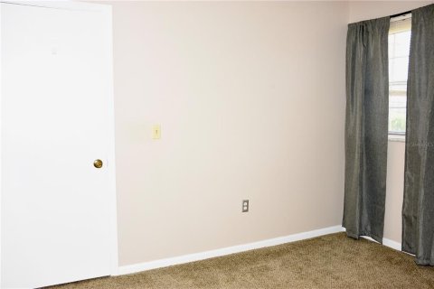 Condo in Lakeland, Florida, 2 bedrooms  № 2121095 - photo 24