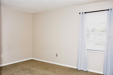 Condo in Lakeland, Florida, 2 bedrooms  № 2121095 - photo 13
