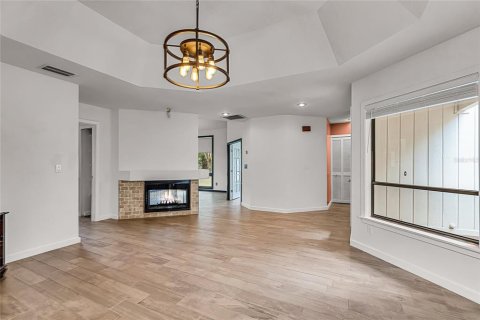 Casa en venta en Longwood, Florida, 3 dormitorios, 171.13 m2 № 1917865 - foto 5