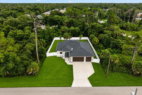 Villa ou maison à vendre à North Port, Floride: 3 chambres, 161 m2 № 2195937 - photo 3
