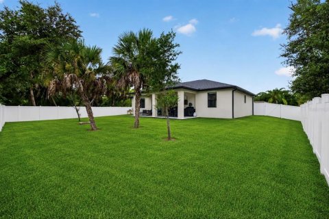Villa ou maison à vendre à North Port, Floride: 3 chambres, 161 m2 № 2195937 - photo 26