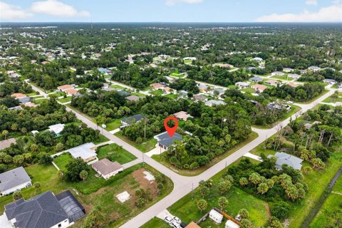 Villa ou maison à vendre à North Port, Floride: 3 chambres, 161 m2 № 2195937 - photo 28