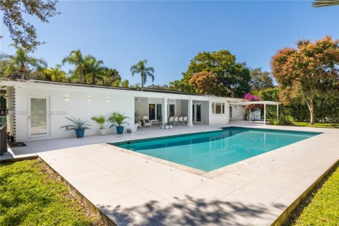 Villa ou maison à vendre à Miami, Floride: 4 chambres, 301.93 m2 № 2025580 - photo 16