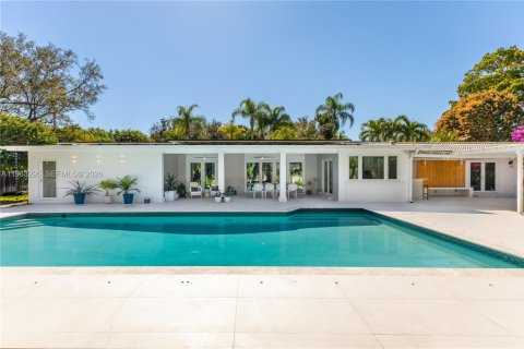 Villa ou maison à vendre à Miami, Floride: 4 chambres, 301.93 m2 № 2025580 - photo 17