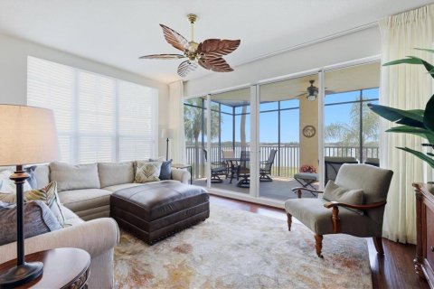 Condominio en venta en Lakewood Ranch, Florida, 3 dormitorios, 212.47 m2 № 2093156 - foto 8