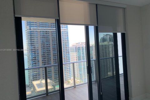 Copropriété à vendre à Miami, Floride: 2 chambres, 123.1 m2 № 2179833 - photo 16