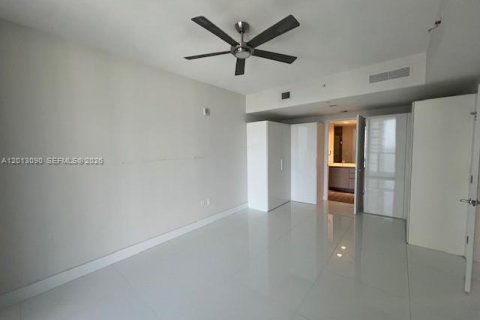 Copropriété à vendre à Miami, Floride: 2 chambres, 123.1 m2 № 2179833 - photo 20