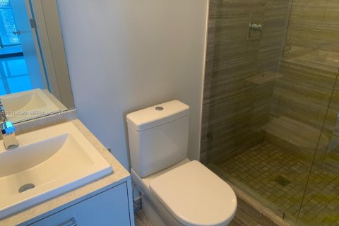 Copropriété à vendre à Miami, Floride: 2 chambres, 123.1 m2 № 2179833 - photo 25