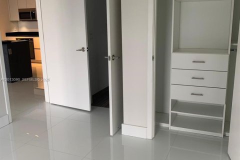 Copropriété à vendre à Miami, Floride: 2 chambres, 123.1 m2 № 2179833 - photo 22
