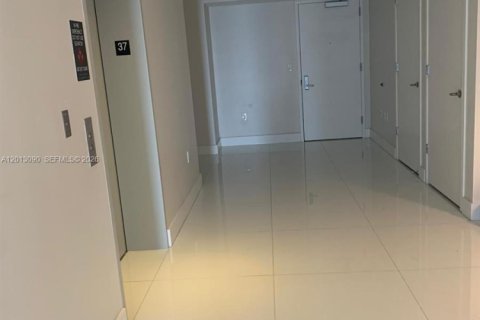 Copropriété à vendre à Miami, Floride: 2 chambres, 123.1 m2 № 2179833 - photo 9