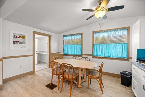 House in Dunnellon, Florida 2 bedrooms, 113.81 sq.m. № 2166865 - photo 25