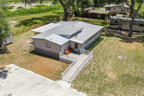 House in Dunnellon, Florida 2 bedrooms, 113.81 sq.m. № 2166865 - photo 4