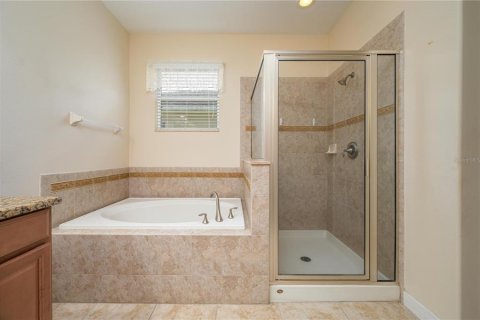 House in Lakeland, Florida 4 bedrooms, 172.89 sq.m. № 1900762 - photo 14