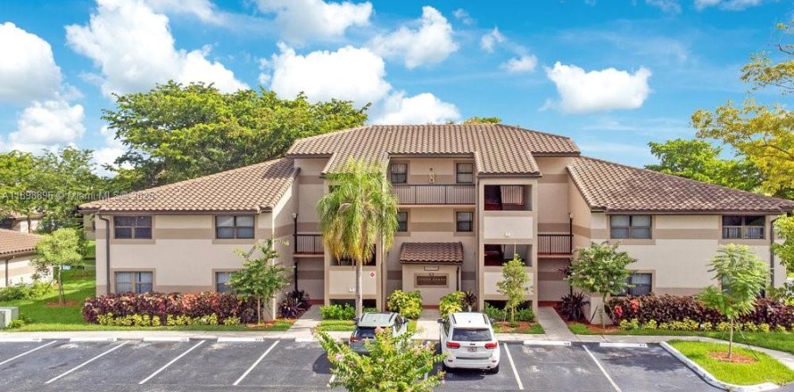 Condominio en Sunrise, Florida, 2 dormitorios  № 1950682