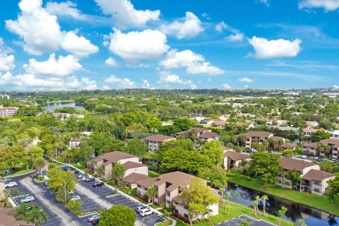 Condominio en venta en Sunrise, Florida, 2 dormitorios, 91.6 m2 № 1950682 - foto 9