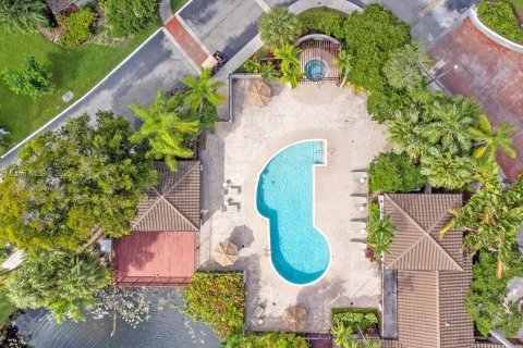 Condominio en venta en Sunrise, Florida, 2 dormitorios, 91.6 m2 № 1950682 - foto 13