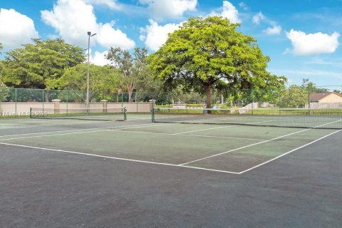 Condominio en venta en Sunrise, Florida, 2 dormitorios, 91.6 m2 № 1950682 - foto 5