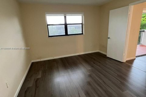 Condominio en venta en Sunrise, Florida, 2 dormitorios, 91.6 m2 № 1950682 - foto 21