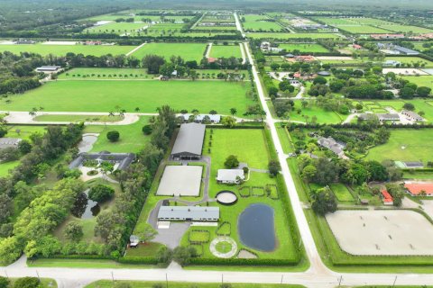 Villa ou maison à vendre à Wellington, Floride: 3 chambres, 216.37 m2 № 2083031 - photo 4