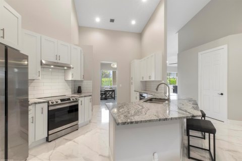 Villa ou maison à vendre à Wellington, Floride: 3 chambres, 216.37 m2 № 2083031 - photo 12