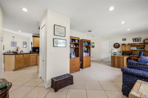 Casa en venta en Melbourne, Florida, 3 dormitorios, 146.41 m2 № 2157589 - foto 7