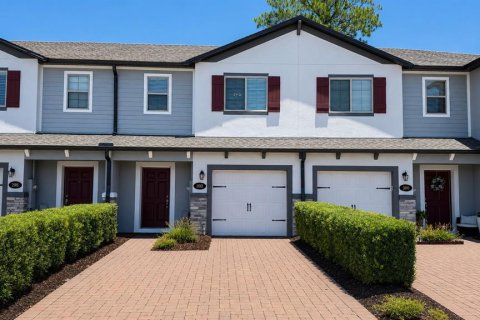 Adosado en Sanford, Florida 3 dormitorios, 138.42 m2 № 2150631