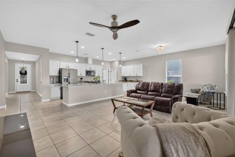 Villa ou maison à vendre à Groveland, Floride: 3 chambres, 178.84 m2 № 2353278 - photo 8