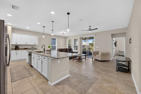 Villa ou maison à vendre à Groveland, Floride: 3 chambres, 178.84 m2 № 2353278 - photo 6