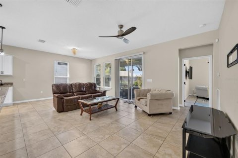 Villa ou maison à vendre à Groveland, Floride: 3 chambres, 178.84 m2 № 2353278 - photo 7