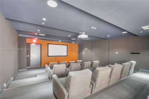 Купить кондоминиум в Майами, Флорида 1 спальня, 70.05м2, № 2005776 - фото 28