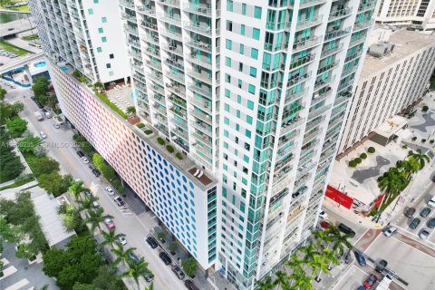 Купить кондоминиум в Майами, Флорида 1 спальня, 70.05м2, № 2005776 - фото 20