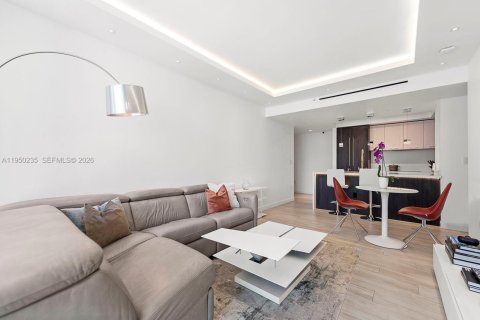 Купить кондоминиум в Майами, Флорида 1 спальня, 70.05м2, № 2005776 - фото 14