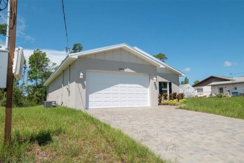 Casa en alquiler en Spring Hill, Florida, 3 dormitorios, 150.13 m2 № 1856133 - foto 26