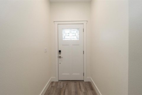 Casa en alquiler en Spring Hill, Florida, 3 dormitorios, 150.13 m2 № 1856133 - foto 2