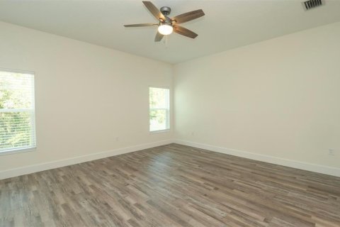 Casa en alquiler en Spring Hill, Florida, 3 dormitorios, 150.13 m2 № 1856133 - foto 19