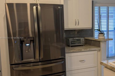 Casa en alquiler en Weston, Florida, 3 dormitorios, 138.89 m2 № 2046849 - foto 5