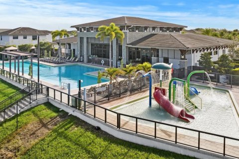 Adosado en venta en Miami Lakes, Florida, 3 dormitorios, 161.93 m2 № 1727095 - foto 29