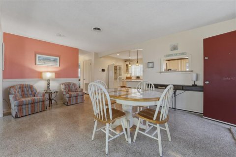 Casa en venta en Bradenton, Florida, 3 dormitorios, 110 m2 № 2216029 - foto 6