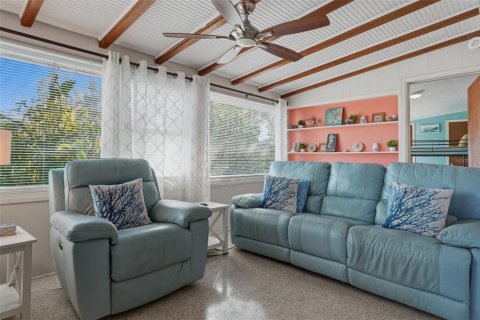Casa en venta en Bradenton, Florida, 3 dormitorios, 110 m2 № 2216029 - foto 9