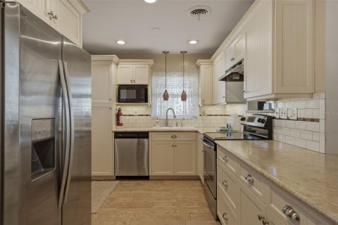 Casa en venta en Bradenton, Florida, 3 dormitorios, 110 m2 № 2216029 - foto 13