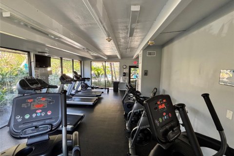 Copropriété à louer à Miami, Floride: 2 chambres, 89.93 m2 № 2010871 - photo 16