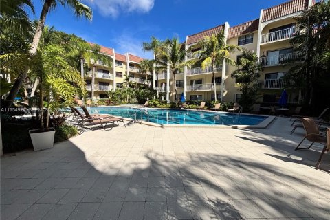 Copropriété à louer à Miami, Floride: 2 chambres, 89.93 m2 № 2010871 - photo 19